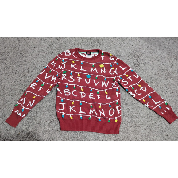 STRANGER THINGS Official UGLY CHRISTMAS SWEATER Letters Lights Up Size M NICE - Picture 1 of 3